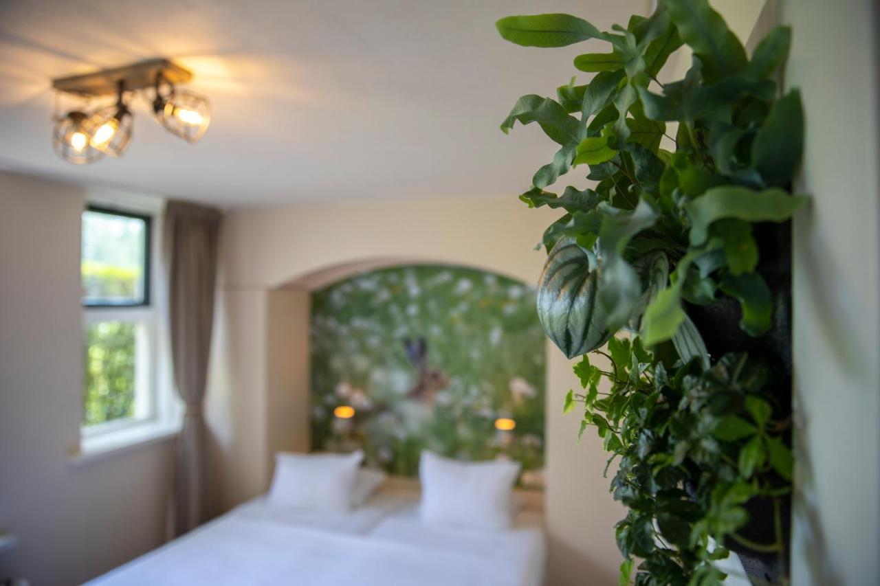 Bed & Bos De 14 Sterren Hotel Den Burg Bagian luar foto